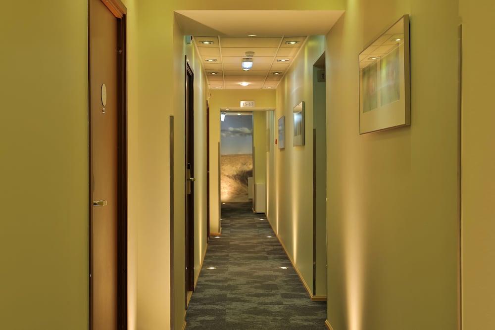 City Hotel Tallinn By Unique Hotels Екстер'єр фото